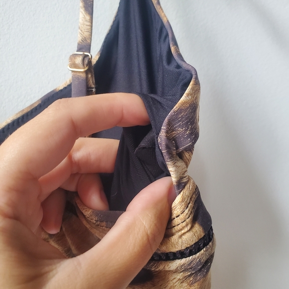 PilyQ Kylie Leopard-Print Triangle Bikini Swim Top Medium - Picture 10 of 14